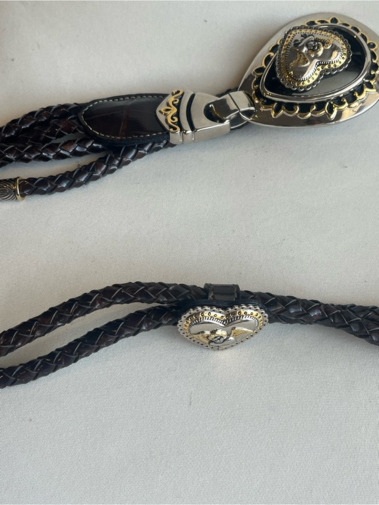 Women\'s Braided Black Leather Belt with Ornate Silver-Gold Heart Buckle wester